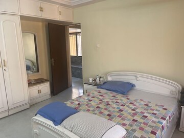 Bedroom in 3 BHK Apartment at Broklyn Hill, Andheri West – for Rent