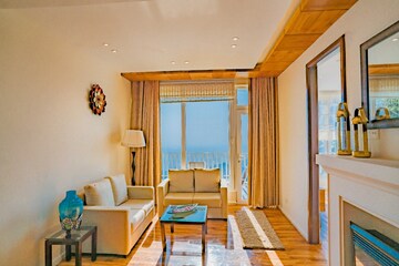 Living Room in 3 BHK Independent House at Sector 6 – for Rent