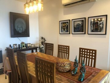Living Room in 4 BHK Apartment at Oberoi Realty Sky Heights, Andheri West – for Rent