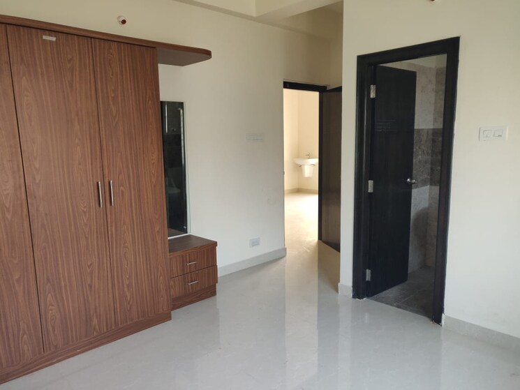 Room, tarnaka 5 Bedroom 1540 Sq.Ft. Apartment In Tarnaka Hyderabad 9196717