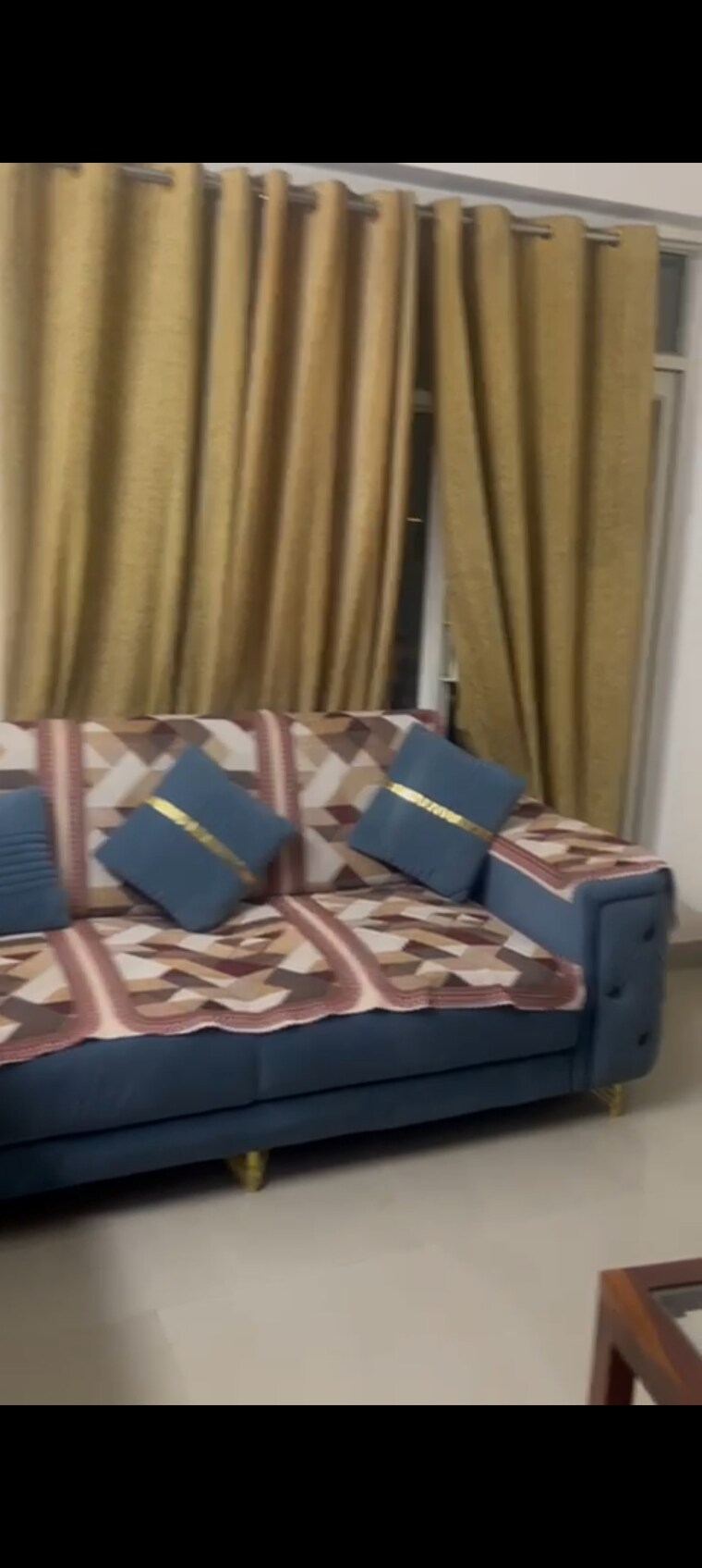 Living Room, gardenia-glory 3 Bedroom 1350 Sq.Ft. Apartment In Sector 46 Noida 9196775