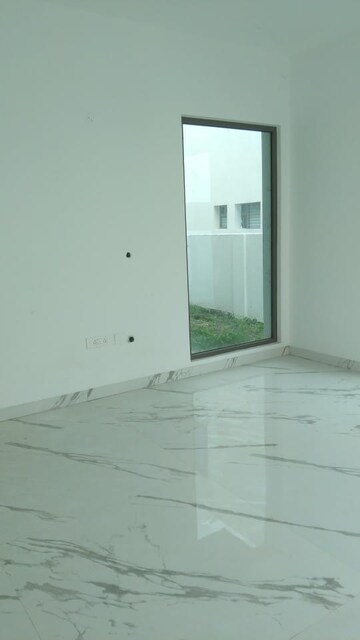Room in 4 BHK Villa at My Home Ankura, Tellapur – for Sale