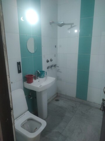 Bathroom in 3 BHK Builder Floor at Green Fields Colony – for Rent
