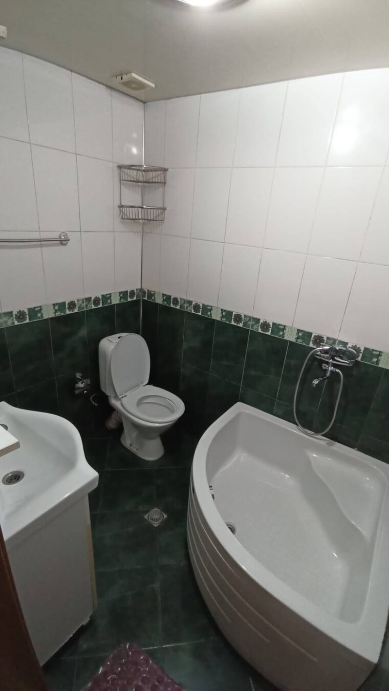 Master Bedroom, uttam nagar 2 Bedroom 65 Sq.Yd. Builder Floor In Uttam Nagar Delhi 9196849