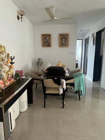 Living Room in 2 BHK Apartment at Sheth Vasant Oasis, Andheri East – for Rent