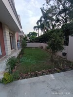 5 BHK + Servant Room 500 Sq.Yd. Villa in Tdi City