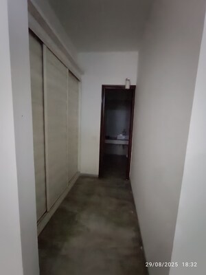 Building Lobby in 5 BHK Villa at Sector 118 – for Sale