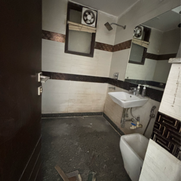 Kitchen in 2 BHK Builder Floor at Malviya Nagar – for Rent