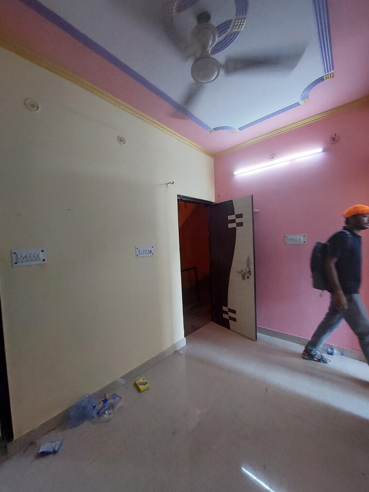 Room, sarita vihar 1 Bedroom 450 Sq.Ft. Apartment In Sarita Vihar Delhi 9196908