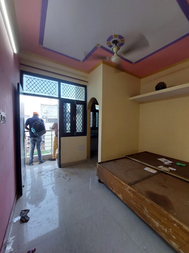 Room, sarita vihar 1 Bedroom 450 Sq.Ft. Apartment In Sarita Vihar Delhi 9196908