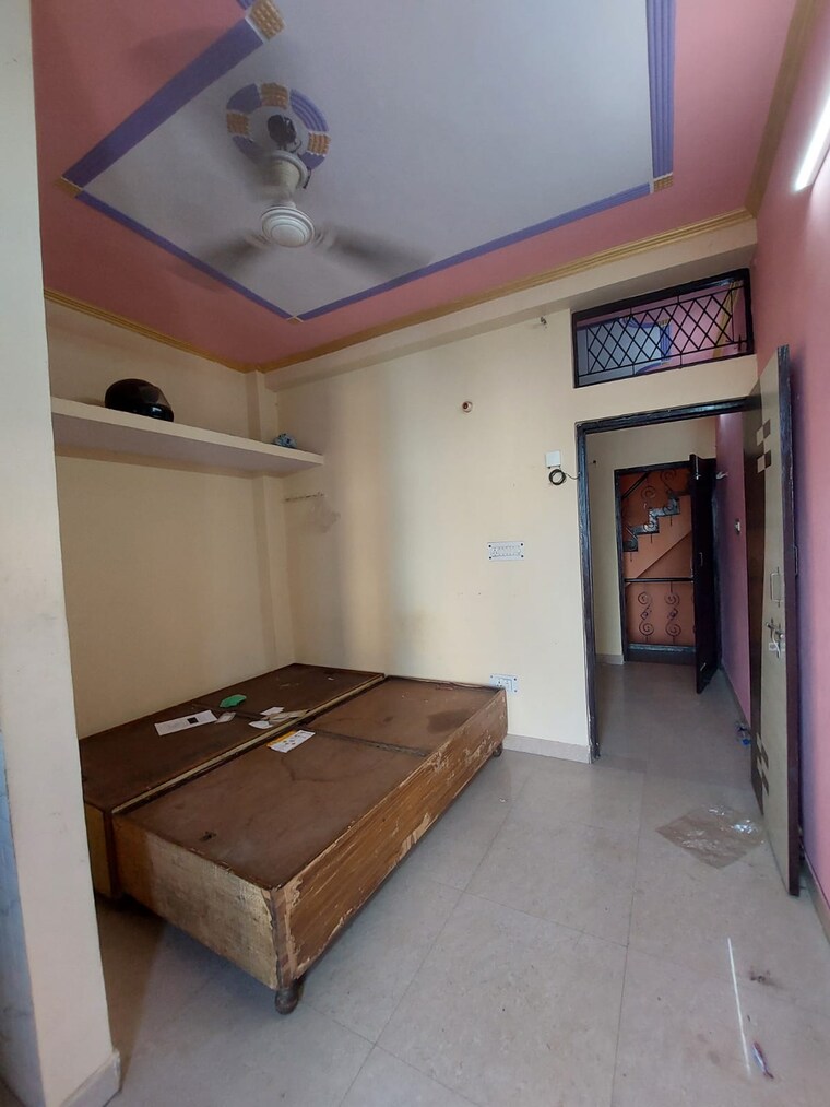 Bedroom, sarita vihar 1 Bedroom 450 Sq.Ft. Apartment In Sarita Vihar Delhi 9196908