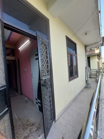  1 BHK Apartment at Sarita Vihar – for Rent