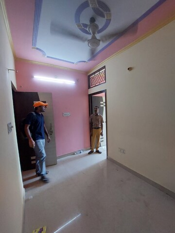 Room in 1 BHK Apartment at Sarita Vihar – for Rent