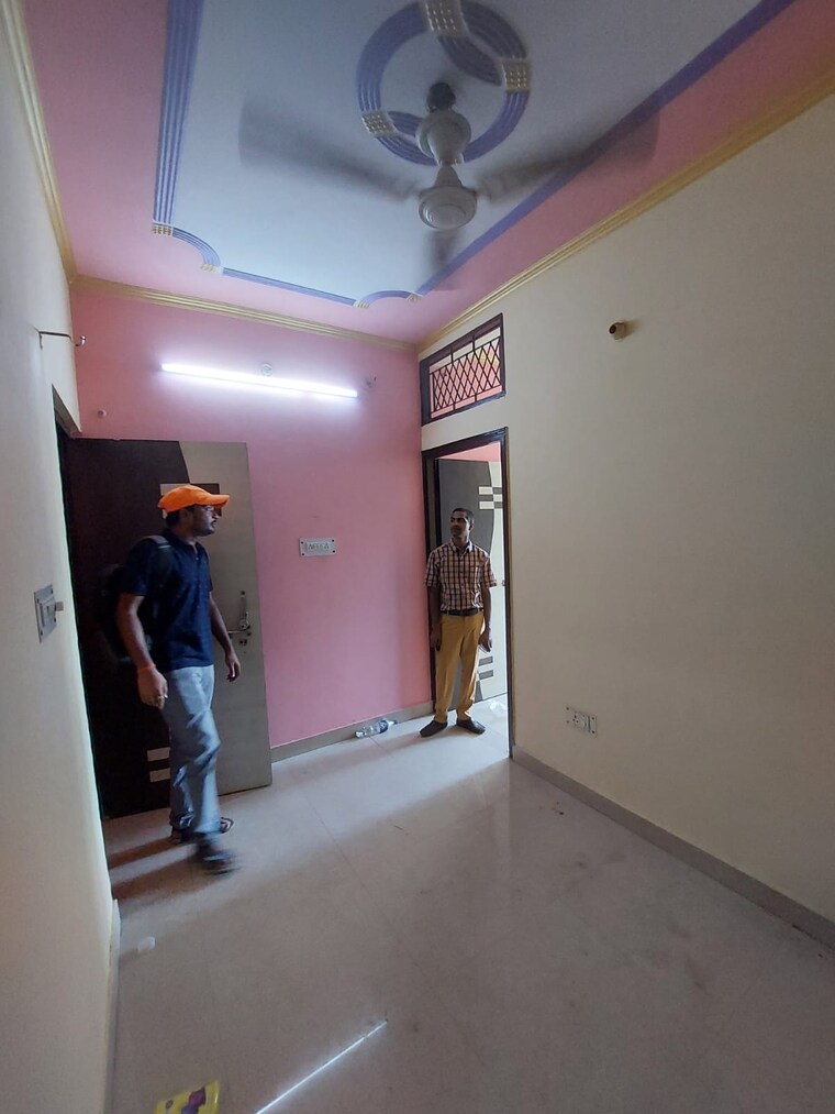 Room, sarita vihar 1 Bedroom 450 Sq.Ft. Apartment In Sarita Vihar Delhi 9196908