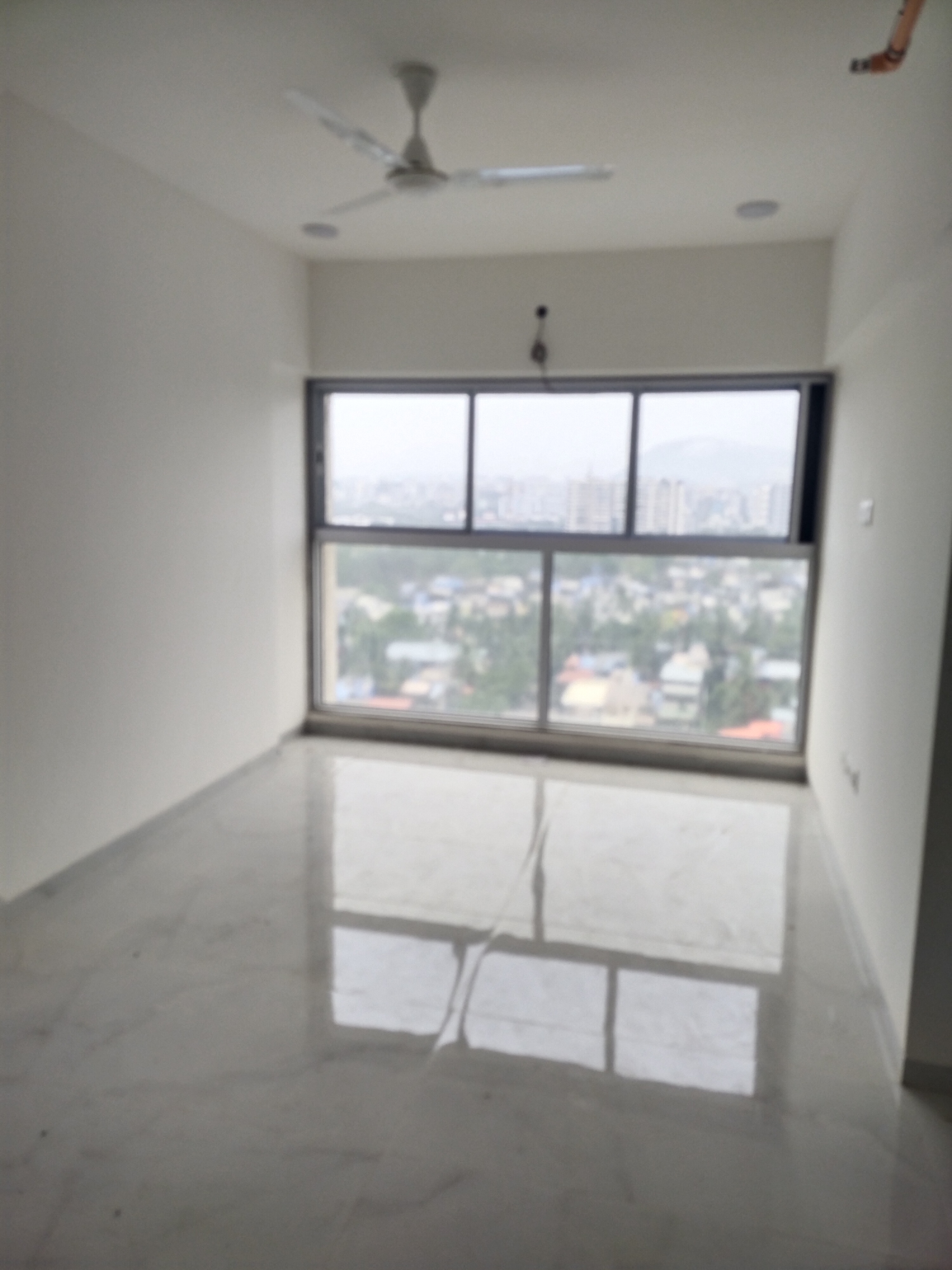 2 BHK + Study Room Apartment For Rent in Hirani Skyview Castle
