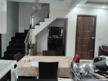  3 BHK Apartment at Sector 15 – for Rent