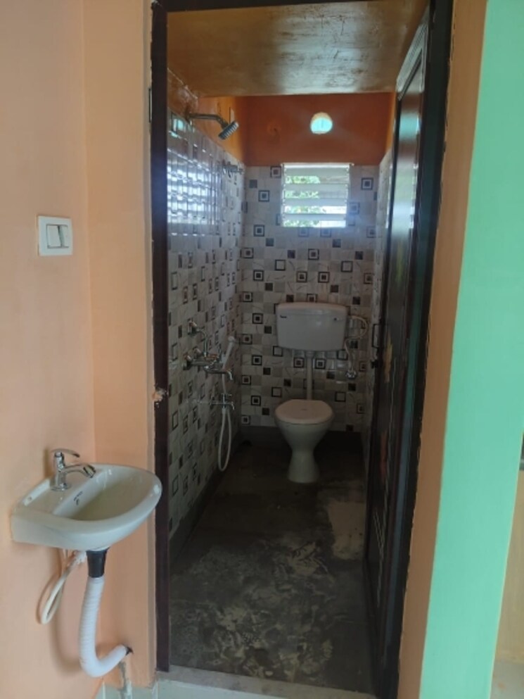 Bathroom, sunshine-enclave-new-town 3 Bedroom 1250 Sq.Ft. Apartment In New Town Kolkata 9196934