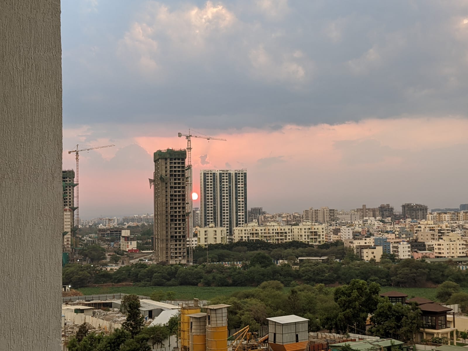 2 BHK + Pooja Room,Extra Room 837 Sq.Ft. Apartment in Godrej Infinity