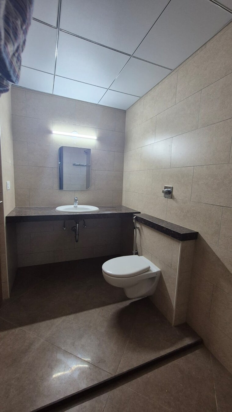 Bathroom, sobha-hrc-pristine-bangalore 3 Bedroom 1819 Sq.Ft. Apartment In Jakkuru Bangalore 9196951