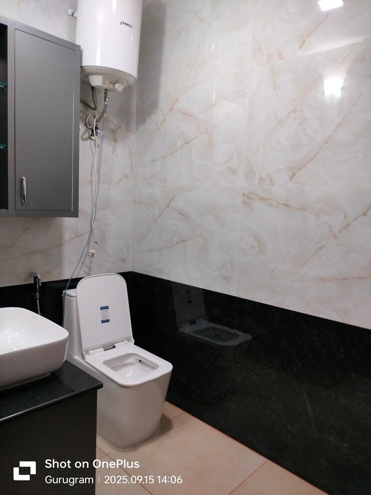Bathroom, sector 15 4 Bedroom 4500 Sq.Ft. Builder Floor In Sector 15 Gurgaon 9196957