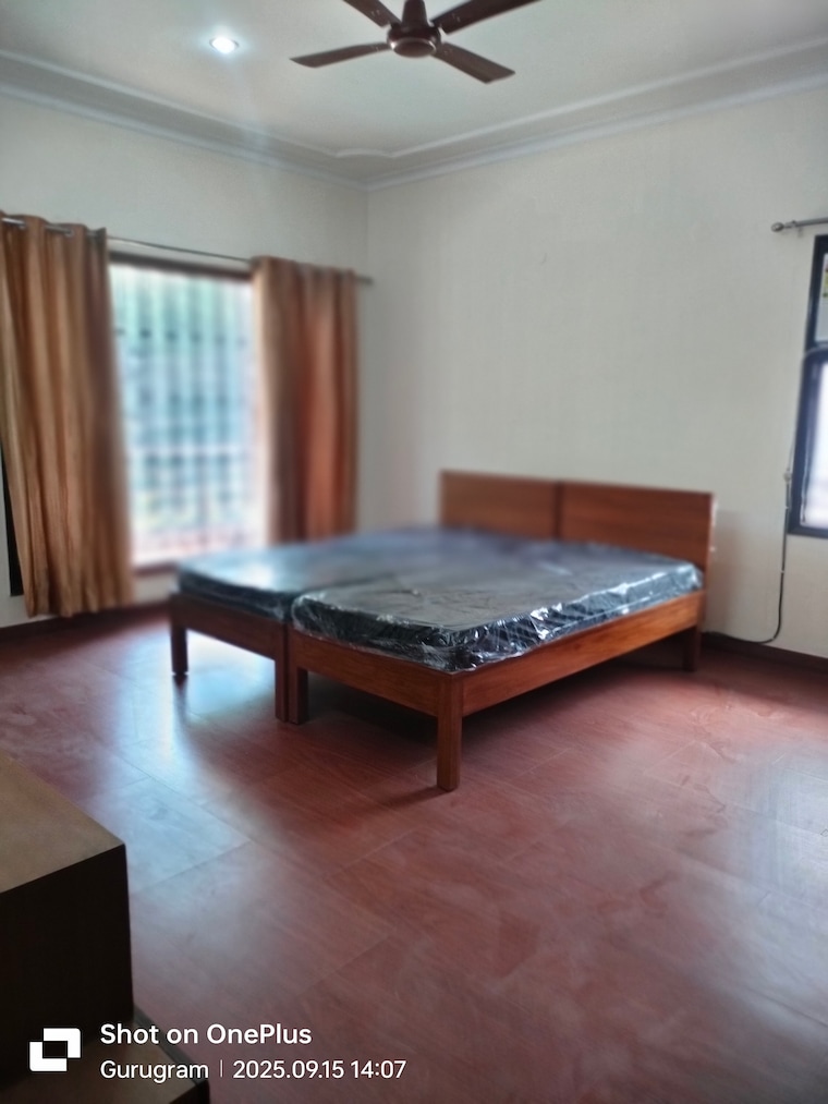 Bedroom, sector 15 4 Bedroom 4500 Sq.Ft. Builder Floor In Sector 15 Gurgaon 9196957