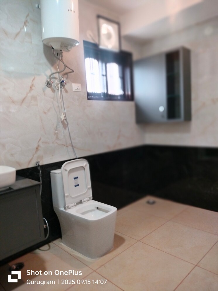 Bathroom, sector 15 4 Bedroom 4500 Sq.Ft. Builder Floor In Sector 15 Gurgaon 9196957