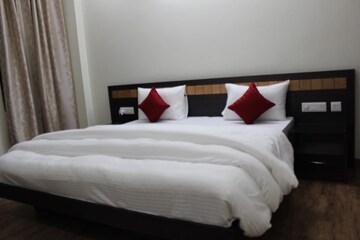 Bedroom in 3 BHK Independent House at Palam Vihar Residents Association, Palam Vihar – for Rent