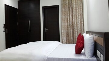 Bedroom in 3 BHK Independent House at Palam Vihar Residents Association, Palam Vihar – for Rent