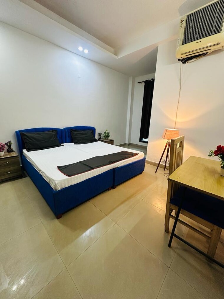 Bedroom, palam-vihar-residents-association 3 Bedroom 3000 Sq.Ft. Independent House In Palam Vihar Gurgaon 9196962