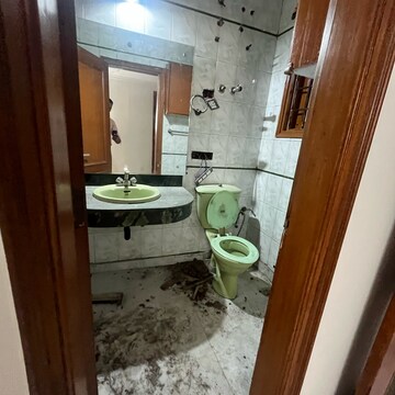 Bathroom in 3 BHK Builder Floor at Malviya Nagar – for Sale
