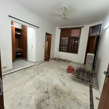 Room in 3 BHK Builder Floor at Malviya Nagar – for Sale