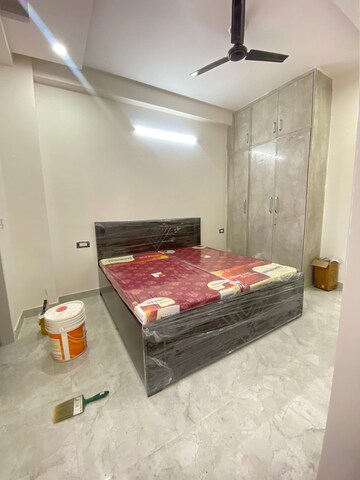 Bedroom in 3 BHK Builder Floor at Unitech Infospace, Sector 21 – for Rent
