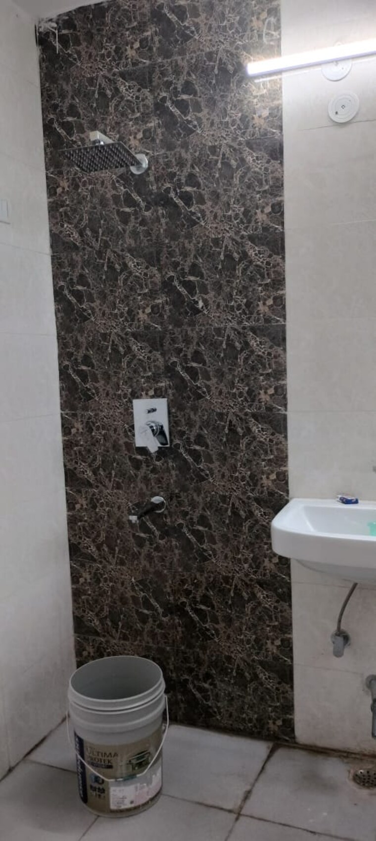 Bathroom, sector 15 2 Bedroom 1200 Sq.Ft. Apartment In Sector 15 Gurgaon 9196985