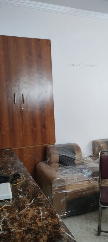 Living Room in 2 BHK Apartment at Sector 15 – for Rent