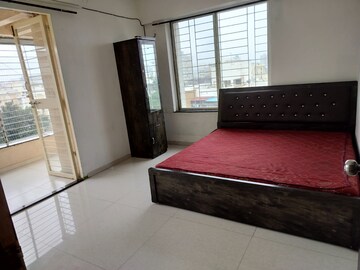 Master Bedroom in 2.5 BHK Apartment at Pimple Saudagar – for Rent