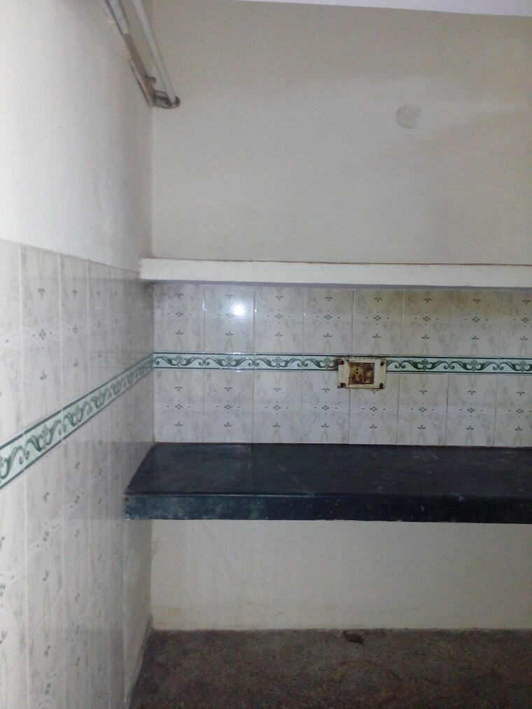 Kitchen, sarita vihar 1 Bedroom 450 Sq.Ft. Apartment In Sarita Vihar Delhi 9196988