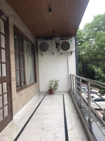 Balcony in 3 BHK Builder Floor at Sector 15 – for Rent