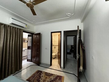 Living Room in 3 BHK Builder Floor at Sector 15 – for Rent