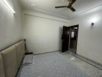 Bedroom in 3 BHK Builder Floor at Sector 15 – for Rent