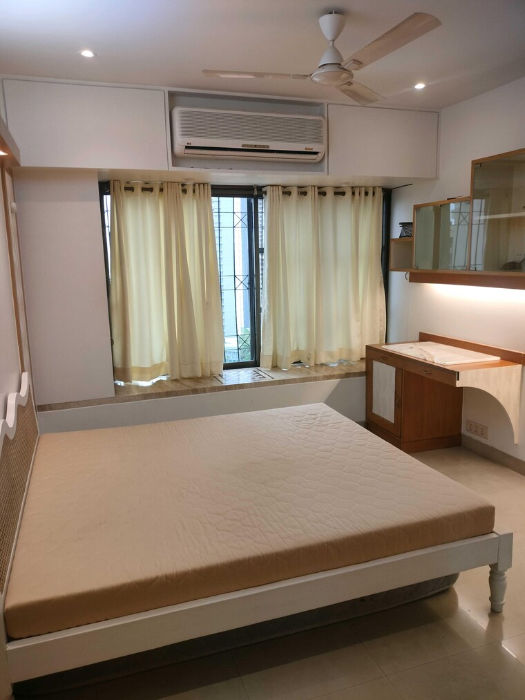 Bedroom, lokhandwala-premium-towers 4 Bedroom 1600 Sq.Ft. Apartment In Andheri West Mumbai 9196994