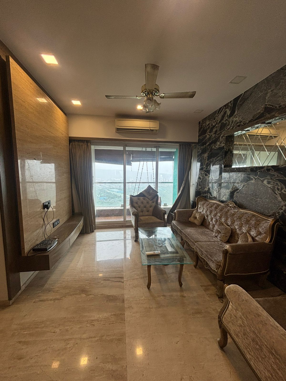 2 BHK Apartment For Rent in Ajmera Zeon