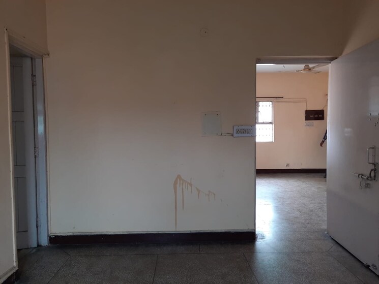 Room, sarita vihar 2 Bedroom 1250 Sq.Ft. Apartment In Sarita Vihar Delhi 9197015