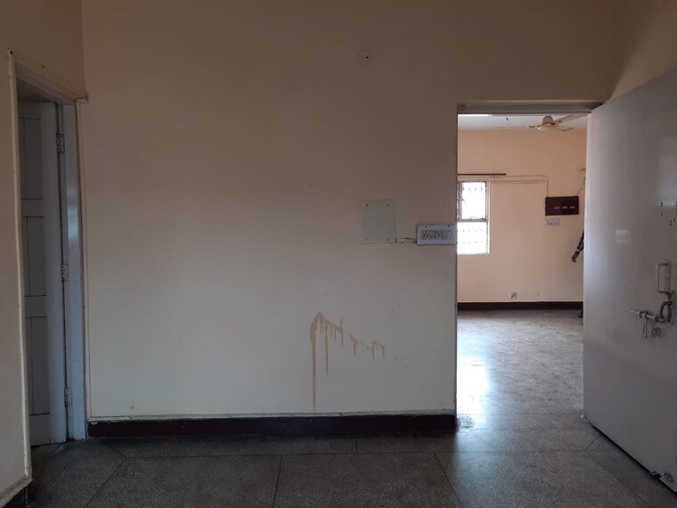 Room, sarita vihar 2 Bedroom 1250 Sq.Ft. Apartment In Sarita Vihar Delhi 9197015