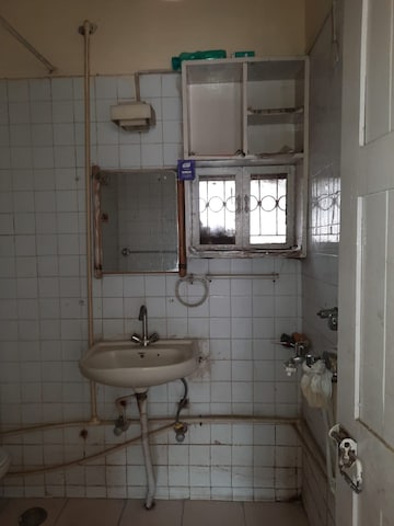 Bathroom in 2 BHK Apartment at Sarita Vihar – for Rent