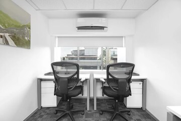  Office Space For Rent in Juhu