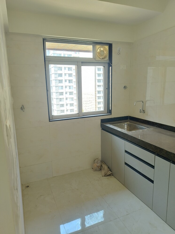 Kitchen, nahar-amaryllis-towers-and-plaza 2 Bedroom 557 Sq.Ft. Apartment In Chandivali Mumbai 9197009