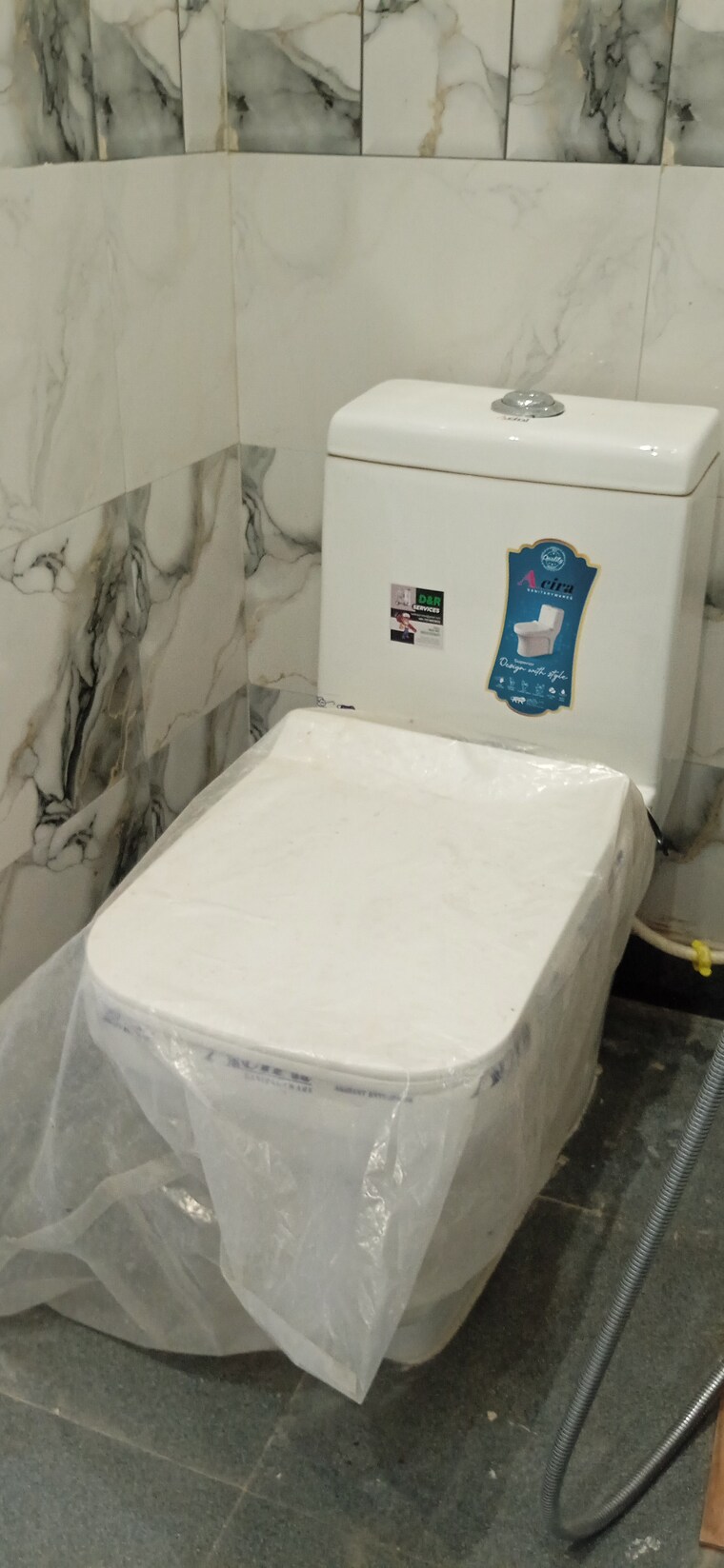 Bathroom, igi airport area 2 Bedroom 700 Sq.Ft. Builder Floor In Igi Airport Area Delhi 9160398