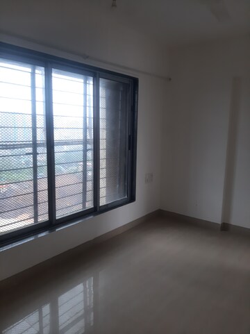 Staircase in 1.5 BHK Apartment at Neptune Living Point, Bhandup West – for Rent