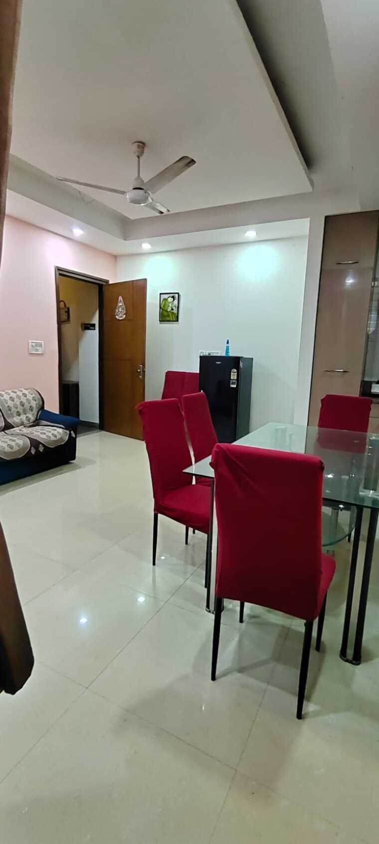 Living Room, chattarpur 2 Bedroom 720 Sq.Ft. Builder Floor In Chattarpur Delhi 9197059