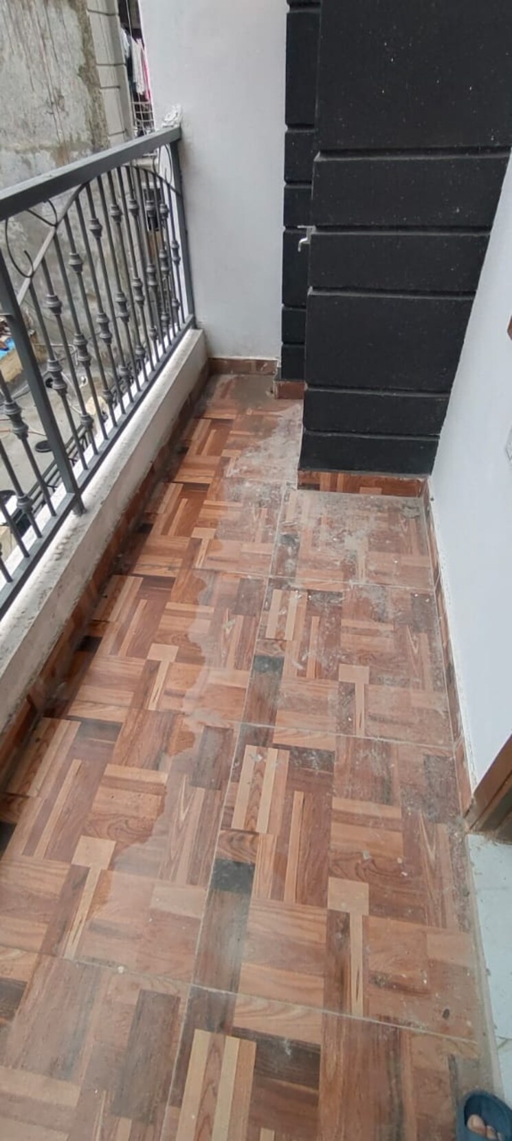 Balcony, chattarpur 2 Bedroom 700 Sq.Ft. Builder Floor In Chattarpur Delhi 9197060